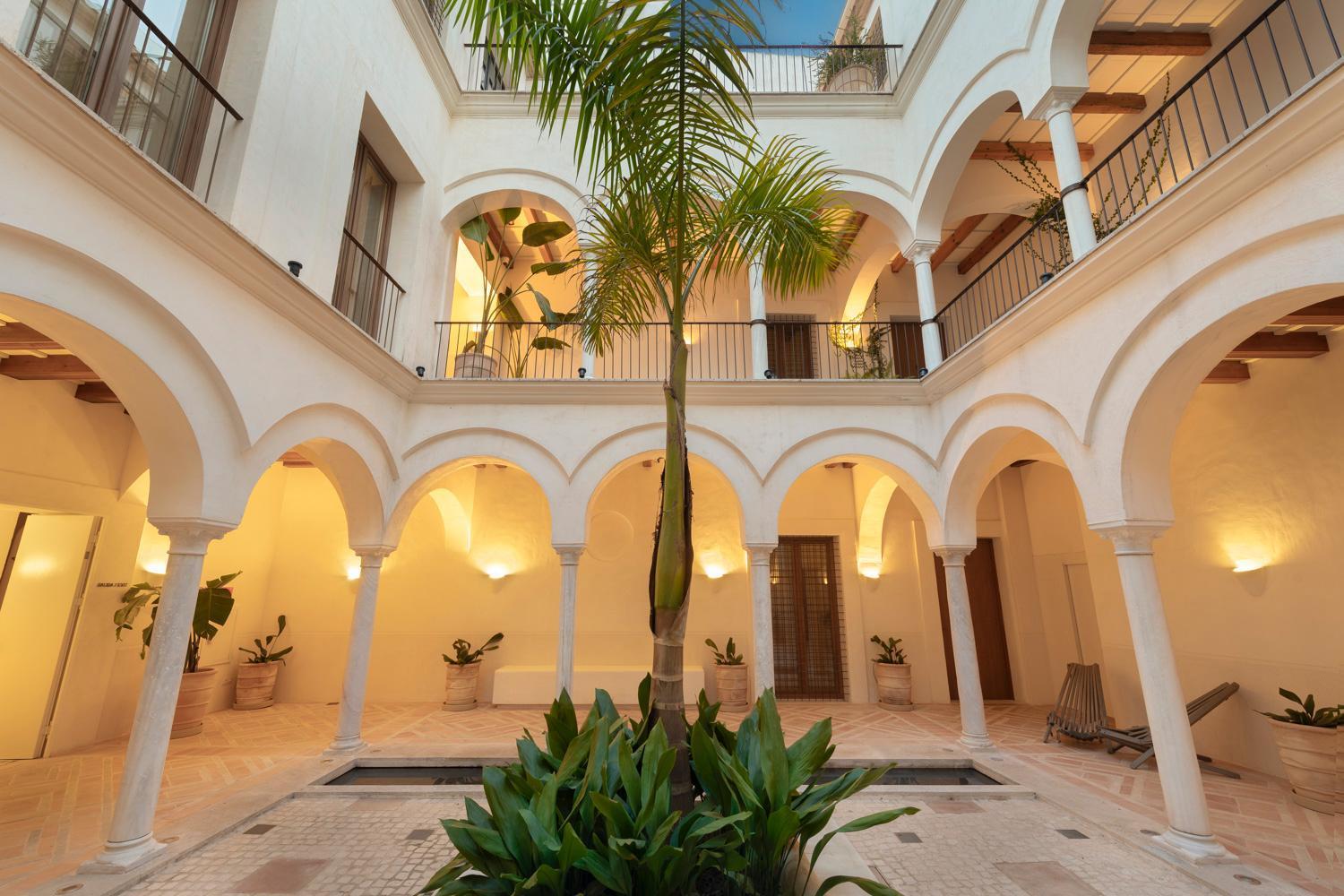 Aparthotel Casa Del Rey Sabio Sewilla Zewnętrze zdjęcie